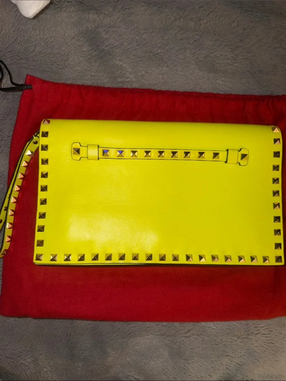 Preloved Valentino Garavani Neon Yellow Rockstud Clutch excellent condition DB